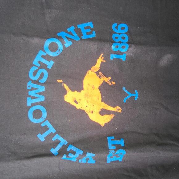 Yellowstone Graphic Tee - Size Large - Picture 3 of 4
